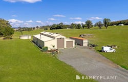 2E-2H Mahers Lane East, Mount Egerton, Vic 3352