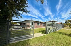 24 South Street, Urangan, Qld 4655