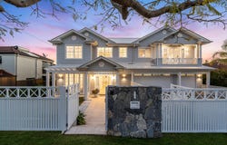 11 Hartley Street, Camp Hill, Qld 4152