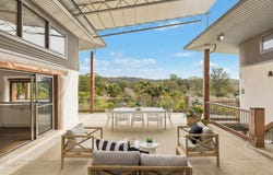 11 Ironbark Close, Ourimbah, NSW 2258