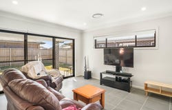 10 Wattawan Crescent, Anambah, NSW 2320