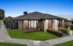 18 Lipizzan Way, Clyde North, Vic 3978