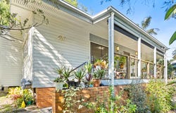 92 Sutling Street, Chapel Hill, Qld 4069