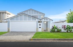 49 Platypus Avenue, Sorrento, Qld 4217