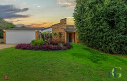 2 Harwood Rise, Leeming, WA 6149