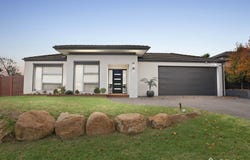24 Marthas Ridge Drive, Mount Martha, Vic 3934