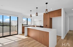 1/50 Main Road, Exeter, Tas 7275