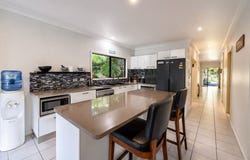 37  Gregory Terrace, Kuranda, Qld 4881