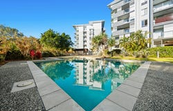 3305/12-14 Executive Drive, Burleigh Waters, Qld 4220
