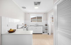 2/14 Olive Grove, Pascoe Vale, Vic 3044