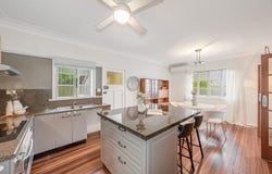 26 Evadne Street, Graceville, Qld 4075