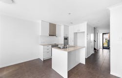 65/37 Slobodian Ave, Eight Mile Plains, Qld 4113