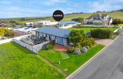 6 Hump Back Road, Encounter Bay, SA 5211