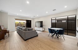 24 Marble St, Treeby, WA 6164