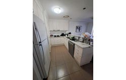 2/32 Bishop Drive, Miles, Qld 4415