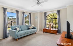 20 Fitzwilliam Circuit, Macquarie Hills, NSW 2285