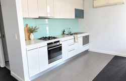 711/198 Harbour Esplanade, Docklands, Vic 3008