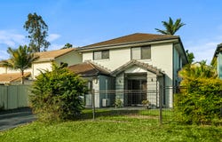 17 Balmoral Place, Forest Lake, Qld 4078