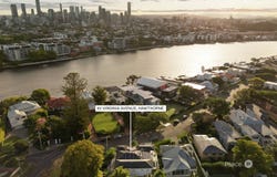 93 Virginia Avenue, Hawthorne, Qld 4171