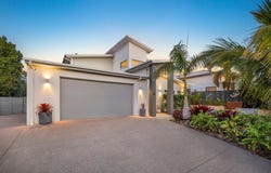 43 Harmsworth Road, Pacific Pines, Qld 4211