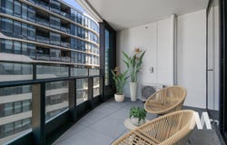 1109/8 Hallenstein, Footscray, Vic 3011