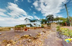 633 West Plane Creek Road, Sarina, Qld 4737