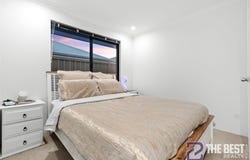 32 Marloo Street, Wattle Grove, WA 6107