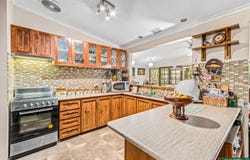 4 Victoria Road, Kinglake, Vic 3763