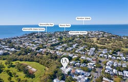 42 Raymond St, Shorncliffe, Qld 4017