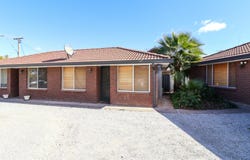 Unit 2 & 4/22 Gray Street, Swan Hill, Vic 3585