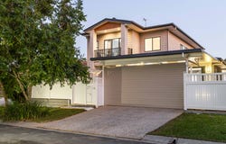 13 Parsons Street, Oxley, Qld 4075