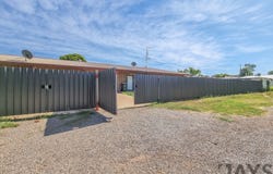108 Miles Street, Mount Isa, Qld 4825