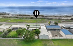 100 Esplanade, Point Turton, SA 5575