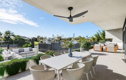 2 Saywell Street, Sorrento, Qld 4217