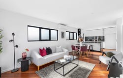 2/7 David Street, Altona, Vic 3018