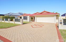 15 Podman Turn, Madora Bay, WA 6210