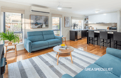 5 Chedword Road, Cranbourne North, Vic 3977