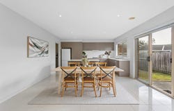 19A Dalsten Grove, Mount Eliza, Vic 3930