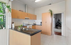 15 Nightingale Street, Newington, Vic 3350
