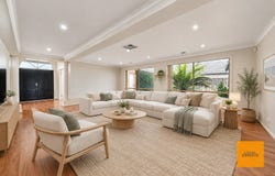 15 Christina Crescent, Kurunjang, Vic 3337