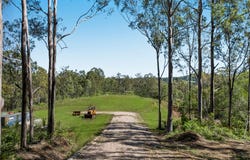 74 Summerholm Road, Summerholm, Qld 4341