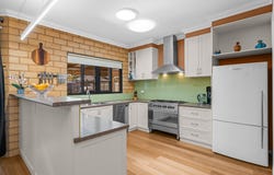 12 Logan Drive, Wangaratta, Vic 3677
