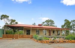 586 Nine Mile South Road, Wedderburn, Vic 3518