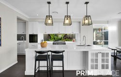 136 DUBLIN AVENUE, Spring Mountain, Qld 4300