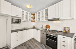 17/21 East Crescent Street, McMahons Point, NSW 2060