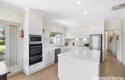 27 Davy Street, Malmsbury, Vic 3446