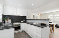 4/72 Roslyn Street, Brighton, Vic 3186