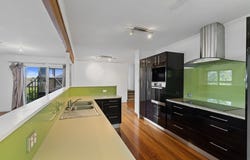 2 Jordan Street, Greenslopes, Qld 4120