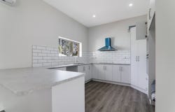 2 Tobruk Avenue, Warracknabeal, Vic 3393