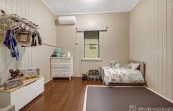 49 Toolooa Street, South Gladstone, Qld 4680